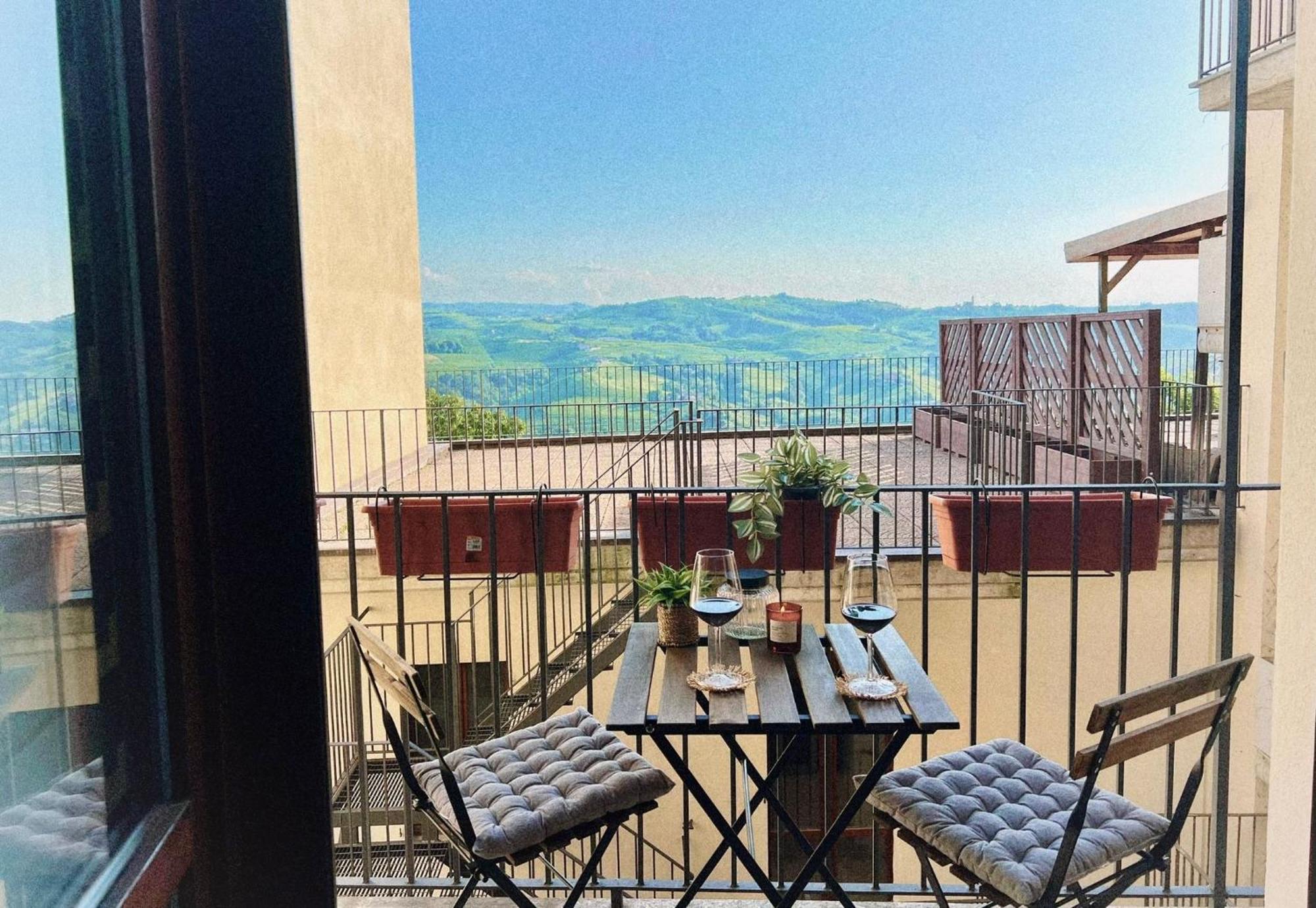 Calosso Wine View Escape Exterior foto